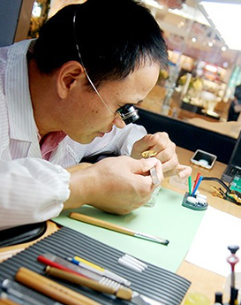 本杰明·托马斯-北京宝珀维修服务制表师